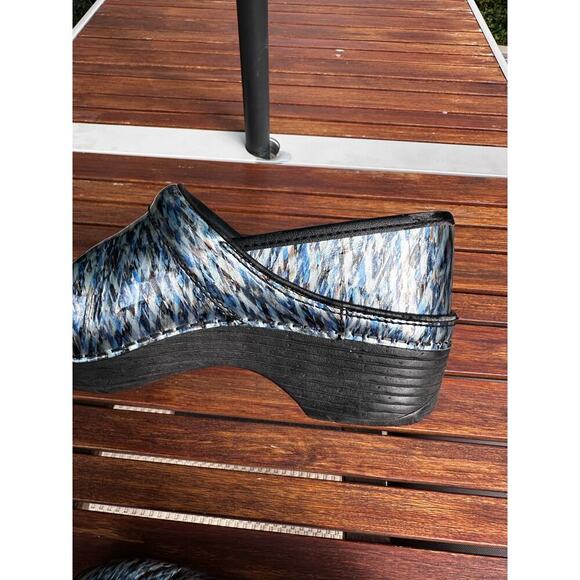Dansko Women’s Professional Blue Waves Clog Nurse Shoe Size 39/US 8-8.5 - Picture 11 of 11